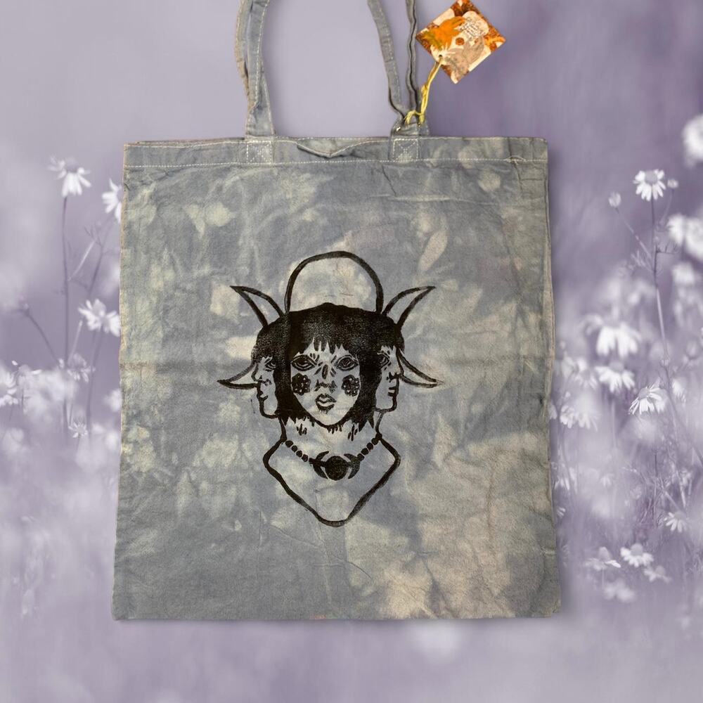 Triple moon goddess tote bag